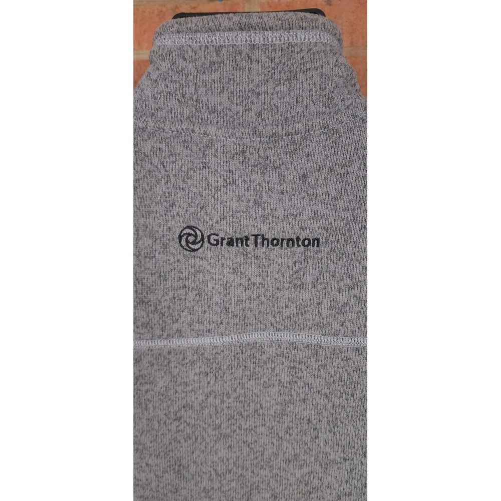 The North Face Sweater Fleece Vest Heather Gray NF0A47FA NEW Grant Thornton - Picture 5 of 9